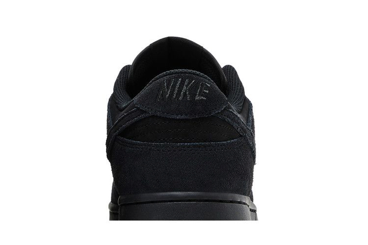 Кроссовки Nike Dunk Low SE 'Triple Black'