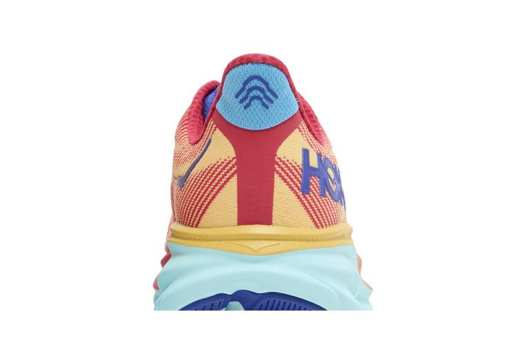 Кроссовки HOKA Clifton 9 'Cerise Cloudless'