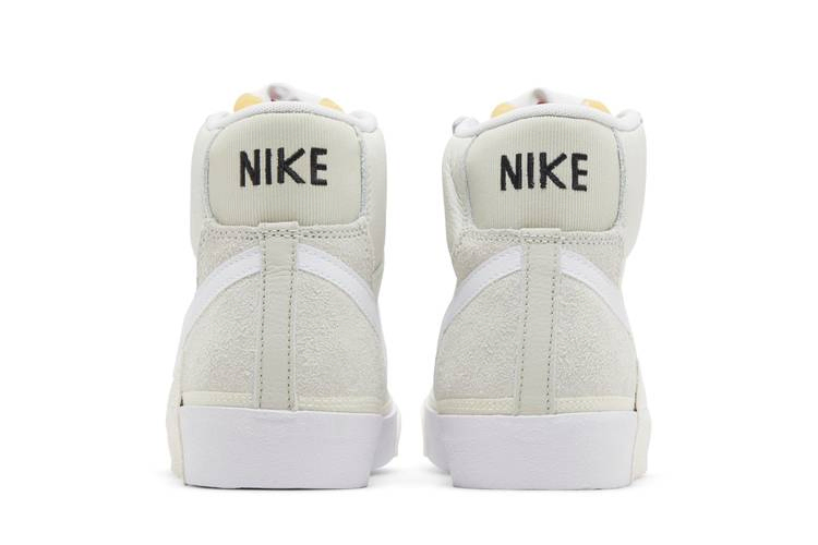 Кроссовки Nike Blazer Mid '77 Pro Club 'Remastered - Light Bone'