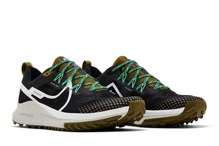 Krossovki-Nike-React-Pegasus-Trail-4-Black-Olive-Flak-7