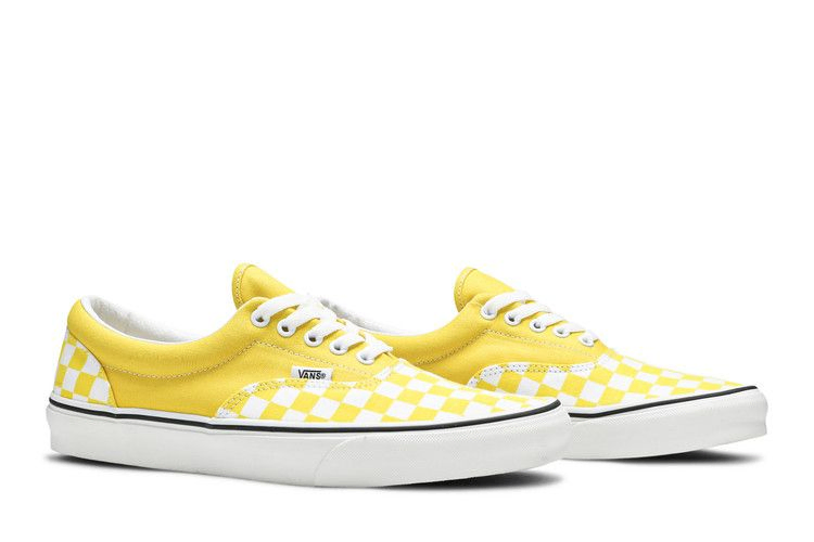 era-checkerboard-vibrant-yellow-vn0a4bv4vxl_07