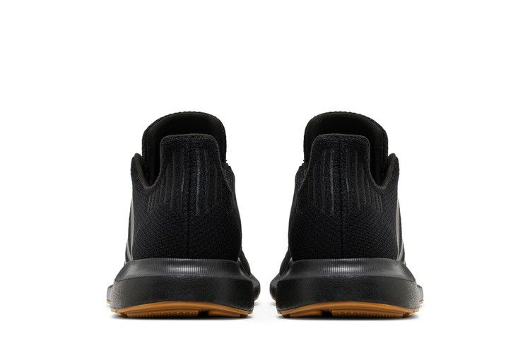 Кроссовки adidas Swift Run 1.0 Big Kid 'Black Gum'
