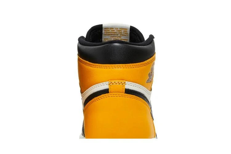 Кроссовки Air Jordan 1 Retro High OG 'Yellow Toe'