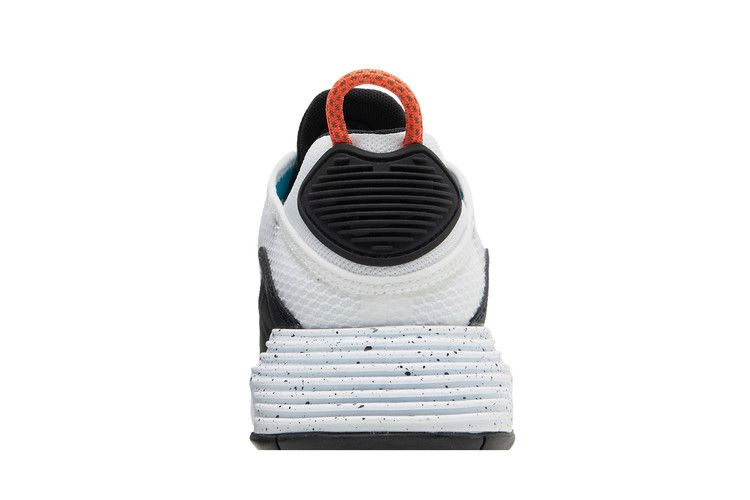 Кроссовки Nike Air Max 2090 GS 'White Turf Orange Speckled'