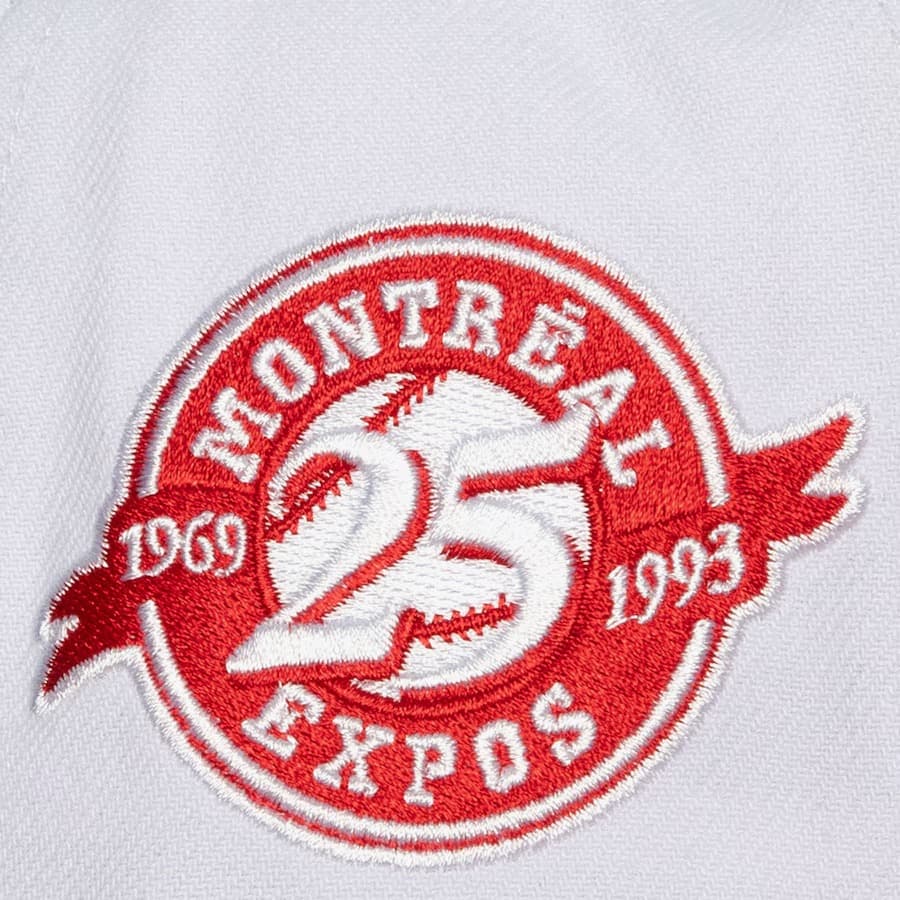 Бейсболка Mitchell & Ness White Montreal Expos Cooperstown Collection Hometown Snapback Hat