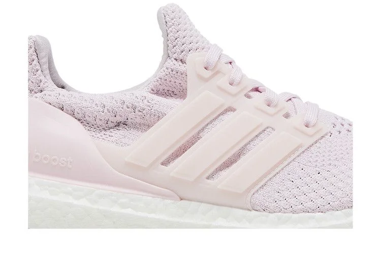 Krossovki-adidas-Wmns-UltraBoost-5.0-DNA-Almost-Pink-1