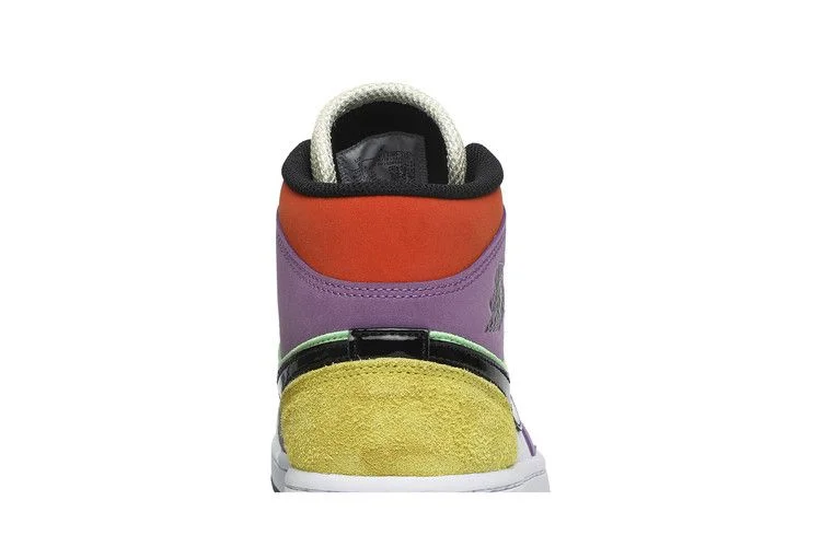 Кроссовки Wmns Air Jordan 1 Mid SE 'Lightbulb'