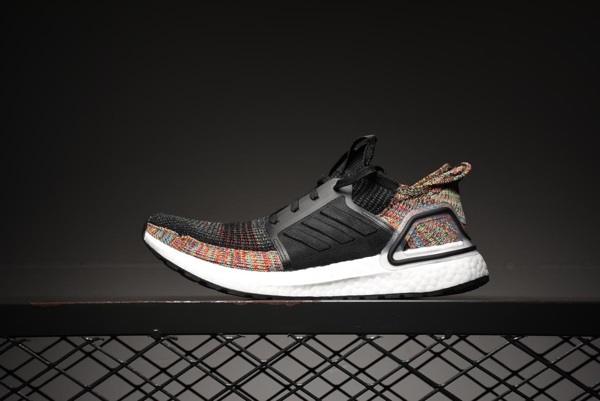Кроссовки adidas UltraBoost 19 Dark Pixel