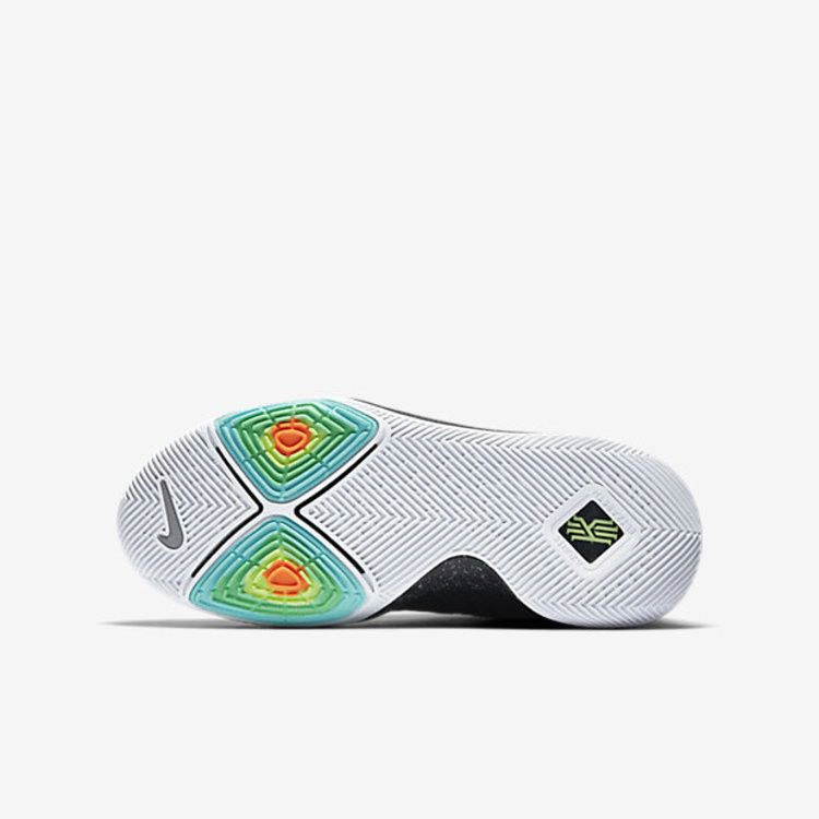 Кроссовки Nike Kyrie 3 GS 'Black Ice'