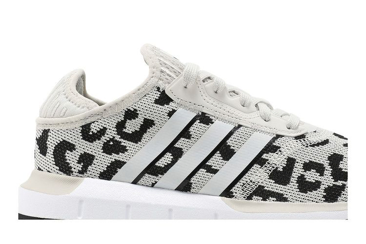 wmns-swift-run-x-leopard-black-h01906_01