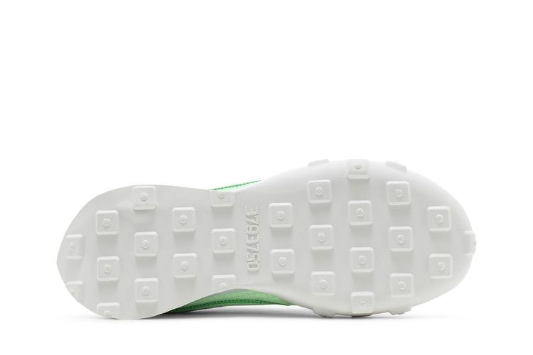 wmns-waffle-racer-2x-desert-sand-mean-green-ck6647-004_03