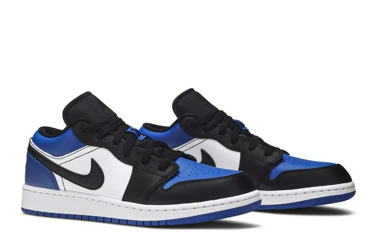 Krossovki-Air-Jordan-1-Low-GS-Royal-Toe-7