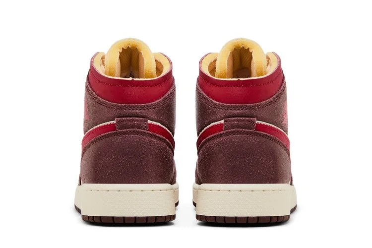 Кроссовки Air Jordan 1 Mid SE GS 'Breakfast'