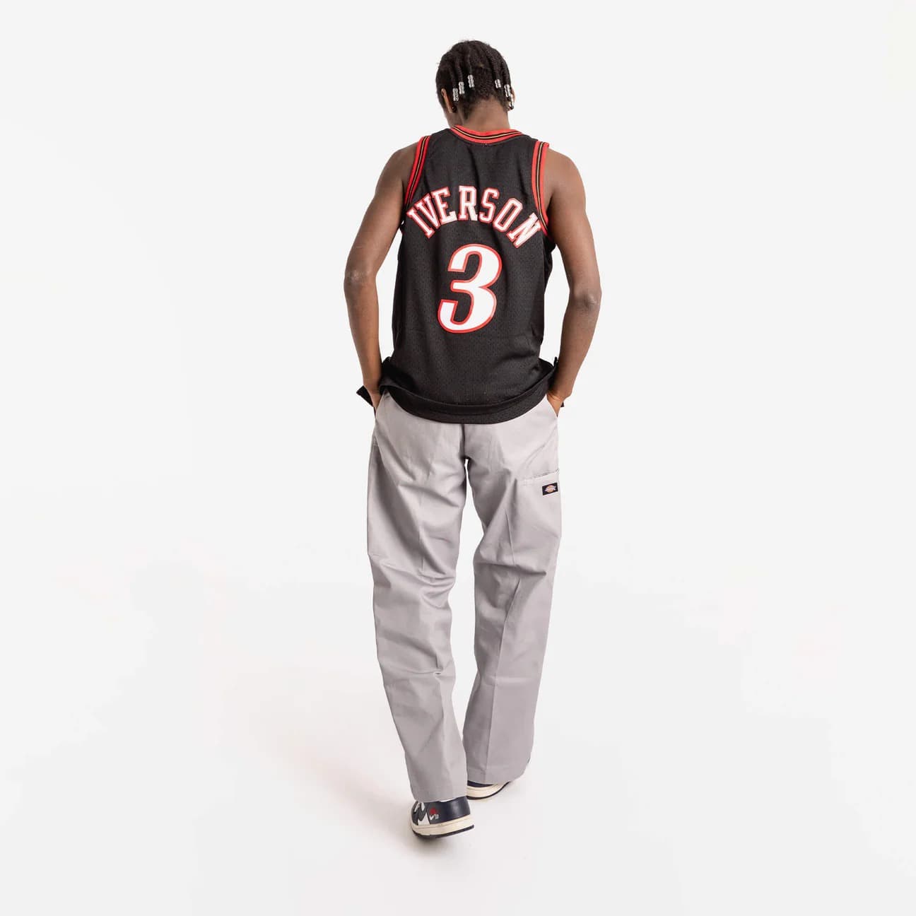 Баскетбольная джерси 1997-98 Philadelphia 76ers Allen Iverson #3 Swingman Hardwood Classics Black Jersey