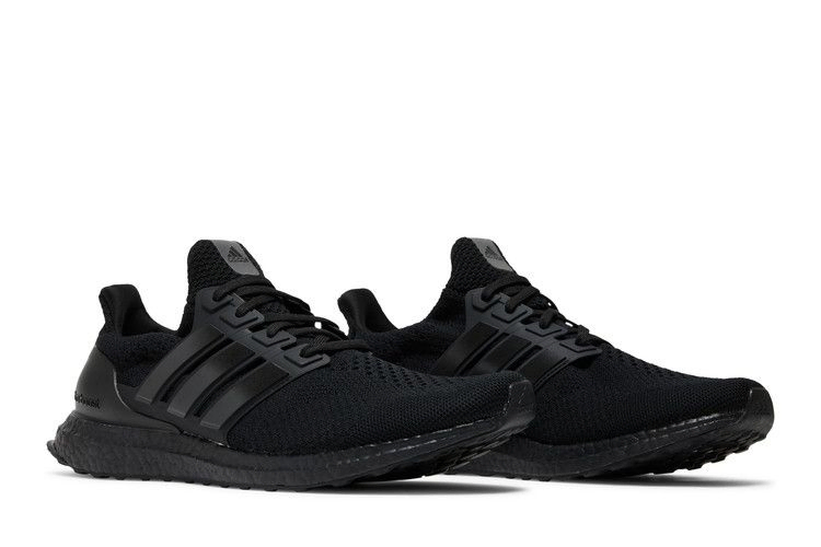 ultraboost-5-0-dna-black-beam-green-gv8745_07