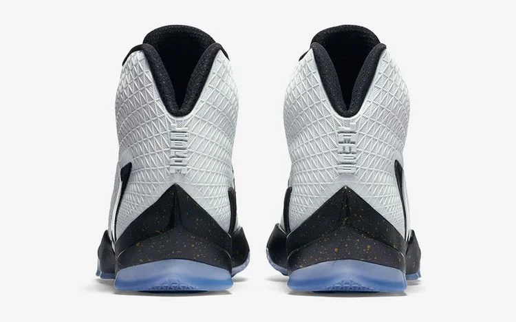Krossovki-Nike-LeBron-13-Elite-Gold-3
