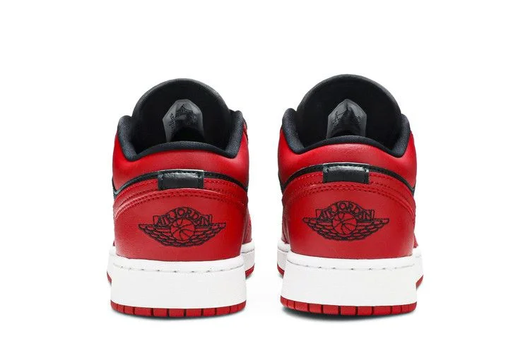 Krossovki-Air-Jordan-1-Low-GS-Reverse-Bred-5