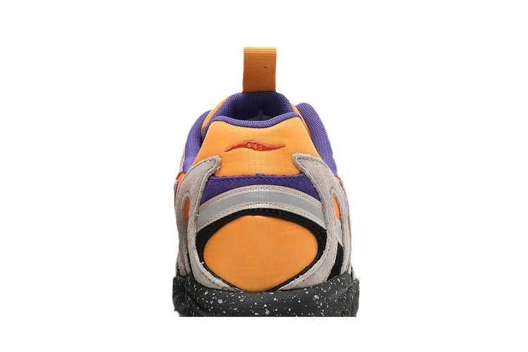 Кроссовки Saucony Grid Azura 'Astrotrail Pack - Fire'