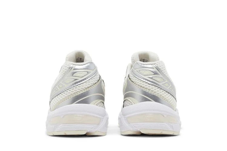 Кроссовки ASICS Wmns Gel 1130 'Cream Pure Silver'