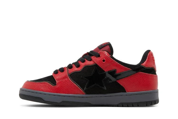 Krossovki-BAPE-Sk8-Sta-Black-Red-2