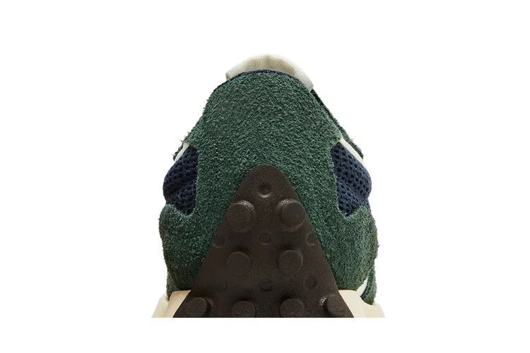 Кроссовки New Balance 327 'Midnight Green Outerspace'