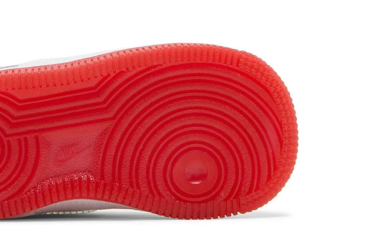 Кроссовки Nike Air Force 1 LV8 3 TD 'Rose'