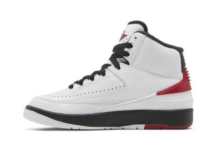 Кроссовки Wmns Air Jordan 2 Retro 'Chicago' 2022