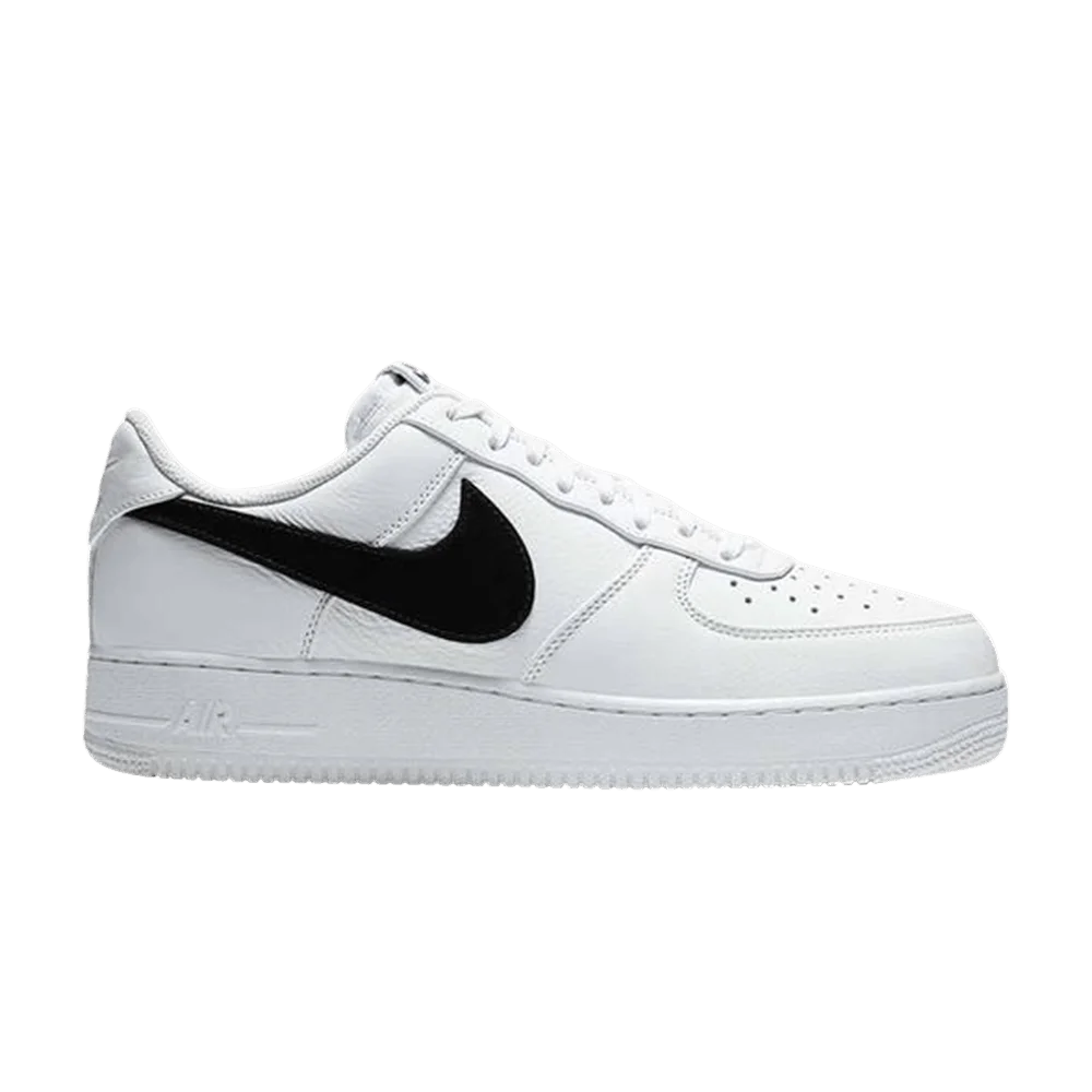 Krossovki-Nike-Air-Force-1-07-Premium-2-White-Black