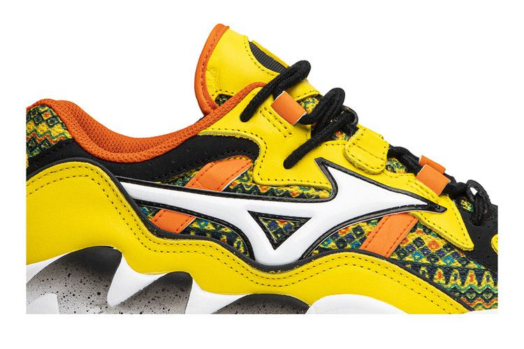 Кроссовки Mizuno Pardon My French x Wave Rider 1 'African Fabric'