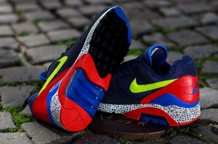 Krossovki-Nike-Air-Max-180-5
