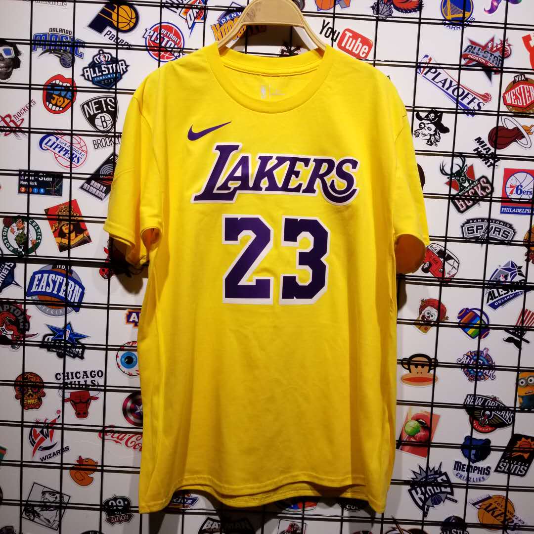 Футболка 2018-19 LeBron James Lakers Gold Icon Tee