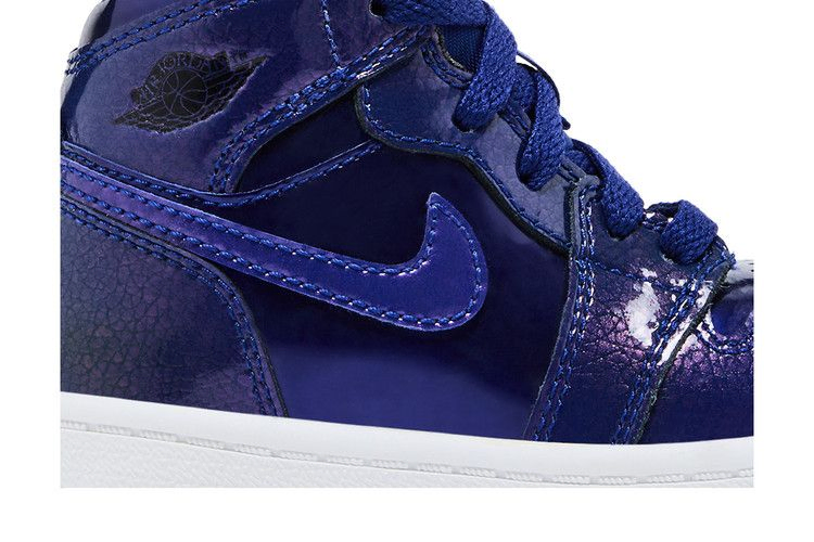 air-jordan-1-retro-hi-td-deep-royal-blue-705304-420_01