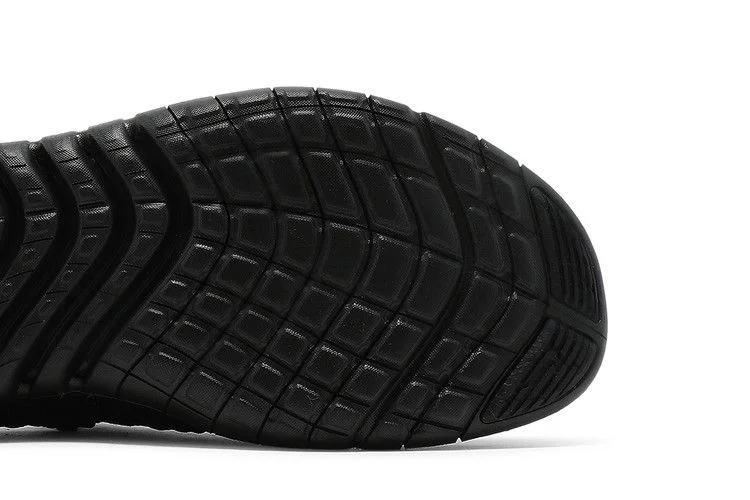 Krossovki-Nike-Free-Run-5.0-Black-Off-Noir-4