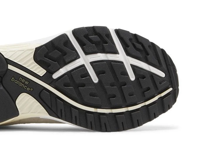 Krossovki-Kith-x-New-Balance-993-Made-in-USA-Spring-101-4