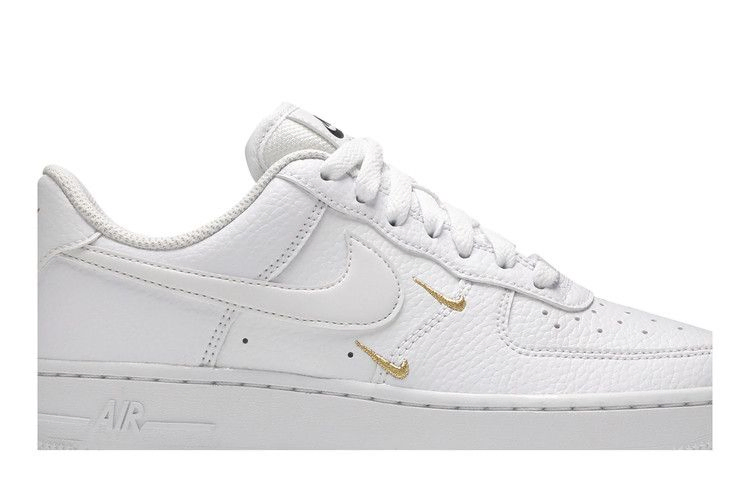 Кроссовки Nike Wmns Air Force 1 '07 Essential 'White Metallic Gold'