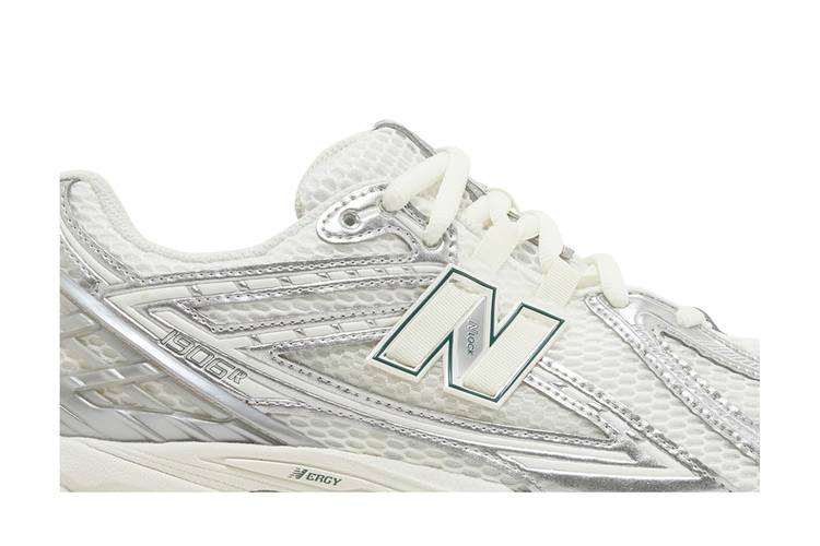 Кроссовки New Balance 1906R 'Silver Metallic Cream'