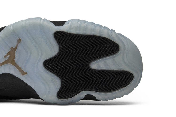 air-jordan-future-3m-656503-011_04