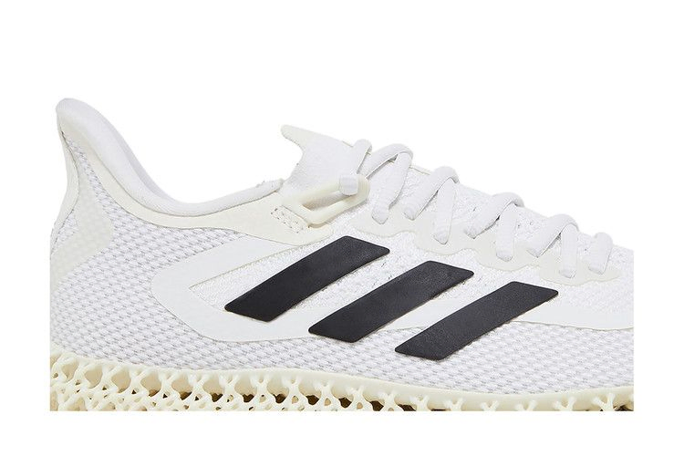 4dfwd-2-white-black-gx9247_01