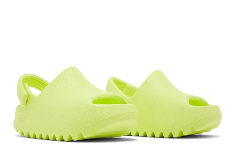 yeezy-slide-infants-glow-green-2022-hq4119_07