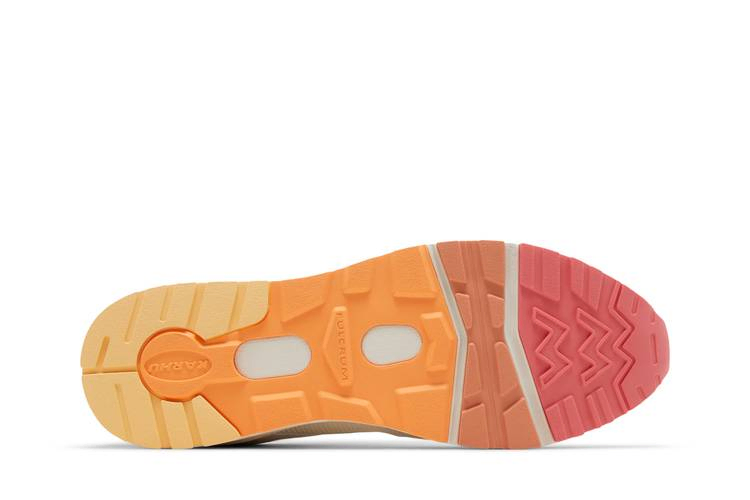 Кроссовки Karhu Fusion 2.0 'Jet Black Canyon Sunset'