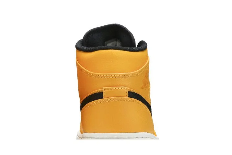 Krossovki-Air-Jordan-1-Mid-University-Gold-6