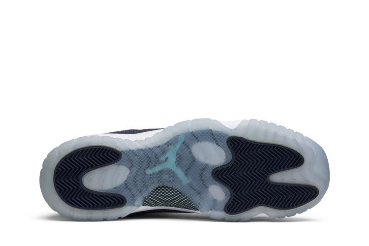 air-jordan-11-retro-low-gs-blue-moon-580521-408_03