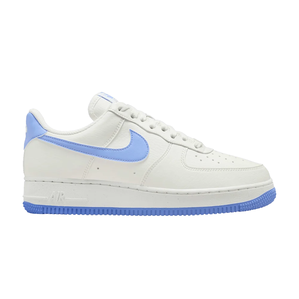 Krossovki-Nike-Wmns-Air-Force-1-07-Next-Nature-Royal-Pulse