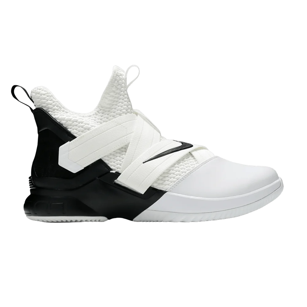 Krossovki-Nike-LeBron-Soldier-12-TB-White-Black