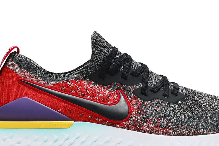 Кроссовки Nike Epic React Flyknit 2 'Black University Red'
