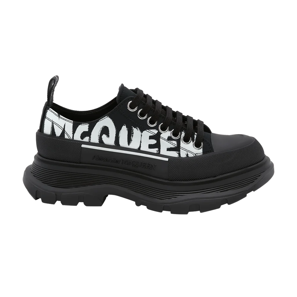 Krossovki-Alexander-McQueen-Wmns-Tread-Slick-Lace-Up-Low-McQueen-Graffiti-Logo-Black