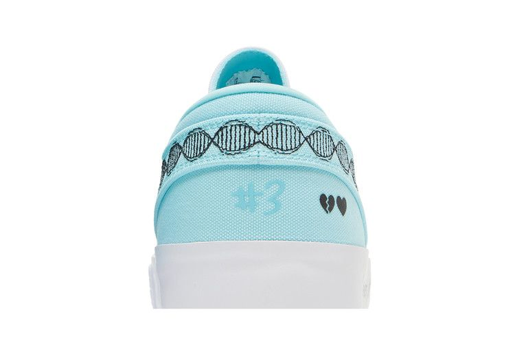 sb-zoom-stefan-janoski-doernbecher-2022-dr6258-100_06