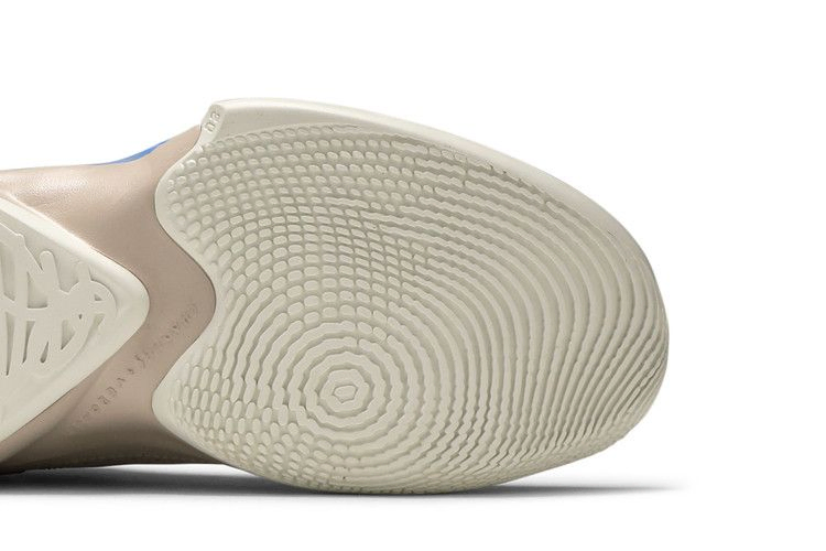Кроссовки Nike Zoom Freak 2 'Letter Bro'
