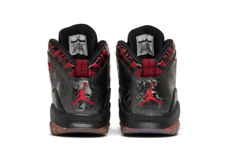 air-jordan-10-retro-db-gs-doernbecher-641746-060_05