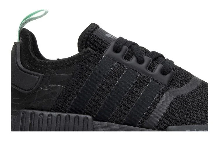 Кроссовки adidas Wmns NMD_R1 'Mint Glow'